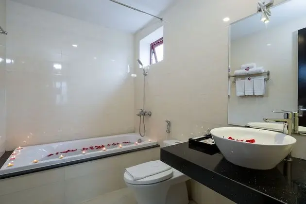 Deluxe Üç Kişilik Oda