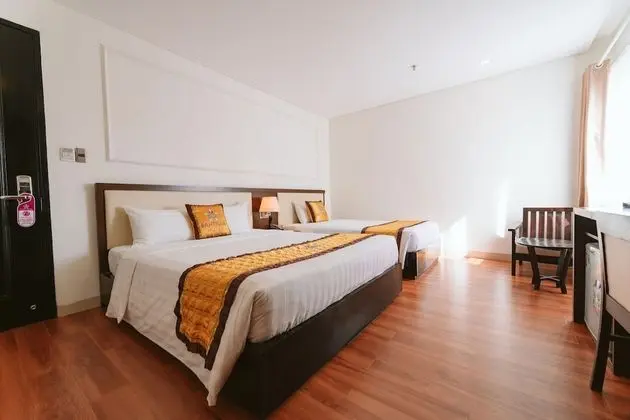 Deluxe Üç Kişilik Oda