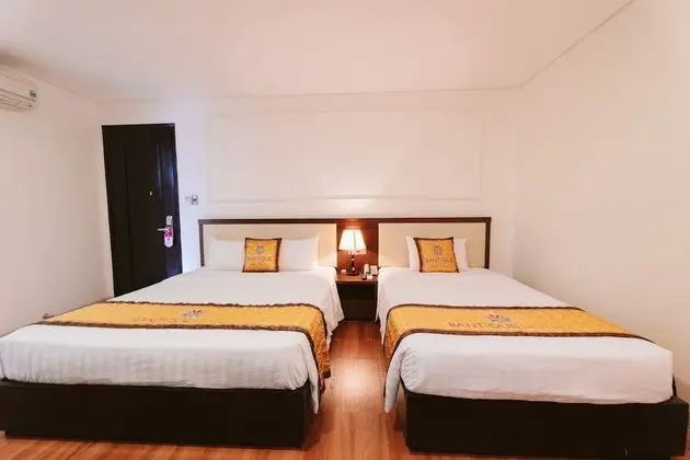 Deluxe Üç Kişilik Oda
