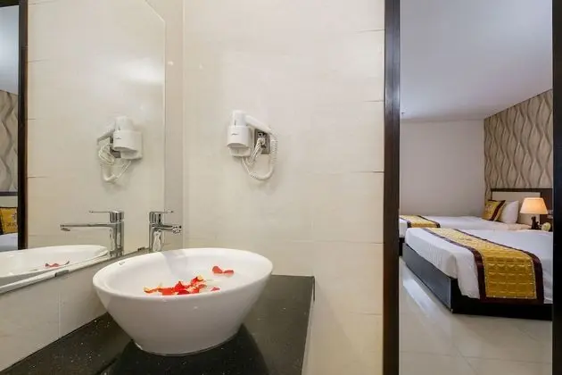 Deluxe Üç Kişilik Oda