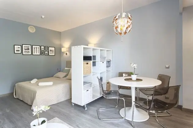 Stüdyo, Balkon, Havuz Manzaralı