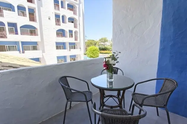 Stüdyo, Balkon, Havuz Manzaralı
