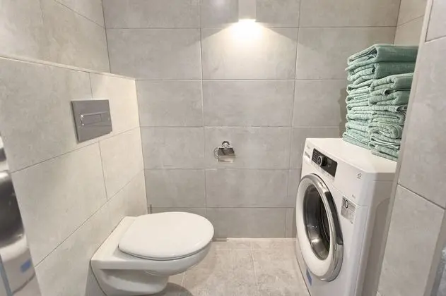 Stüdyo, Balkon, Havuz Manzaralı