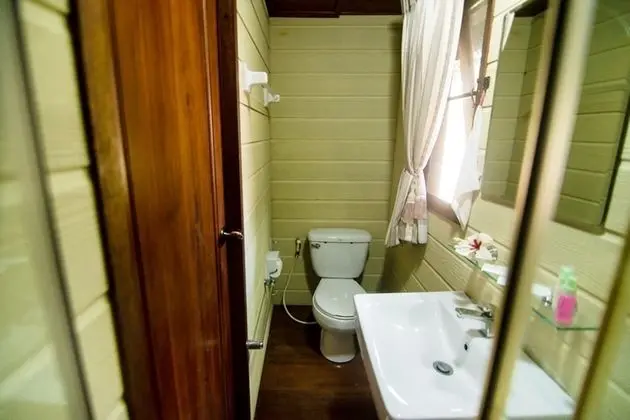 Deluxe River View Twin