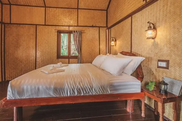 Chaba Villa with Air Condition