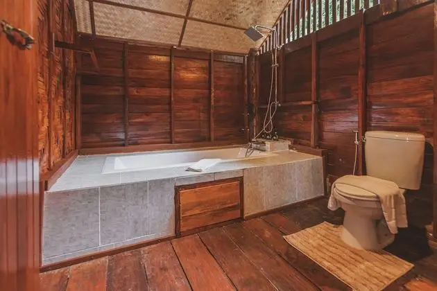 Chaba Villa with Air Condition