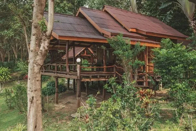 Chaba Villa with Air Condition