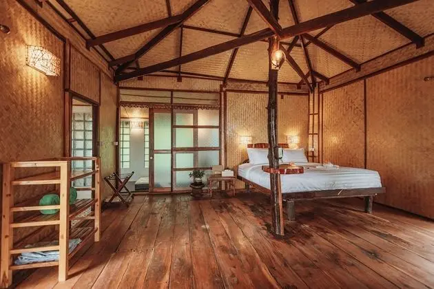 Lotus Villa with Air Condition