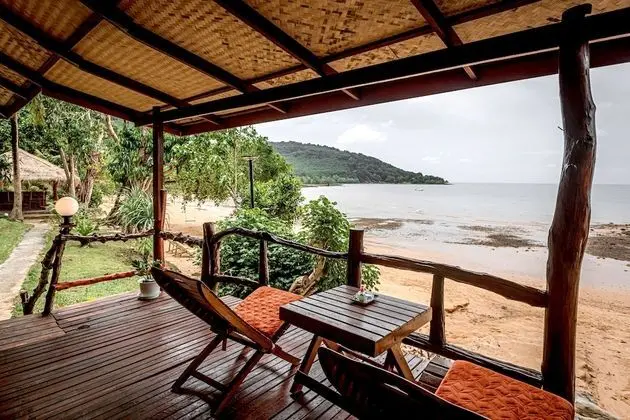 Lotus Villa with Air Condition