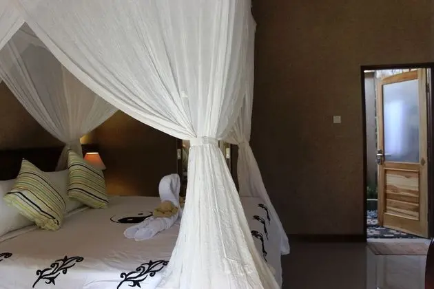 Comfort Tek Büyük veya İki Ayrı Yataklı Oda, Bahçe Manzaralı