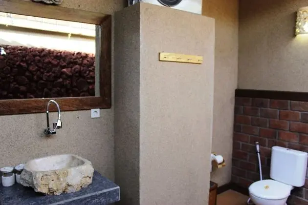 Comfort Tek Büyük veya İki Ayrı Yataklı Oda, Bahçe Manzaralı