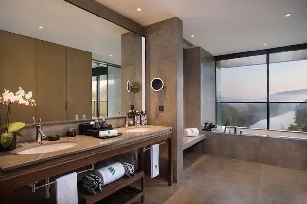 Oda, 2 Tek Kişilik Yatak, Dağ Manzaralı