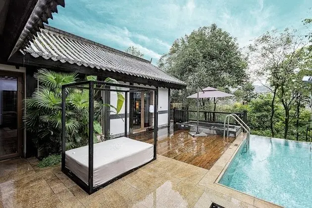 Villa (Double Pool)
