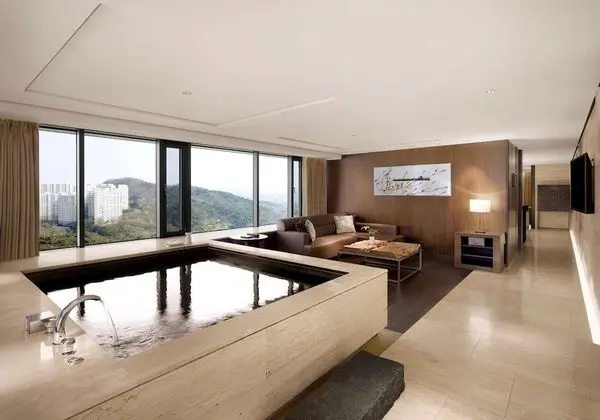 Namsan Pool Premier Suite (Free Valet Parking Service Per Night / from 6:30 to 23:00)