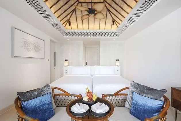 Wellbeing Sanctuary Pool Suite Twin