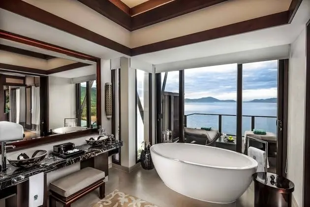 Three Bedroom Oceanview Pool Villa