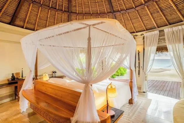 Beachfront Sunset View Pool- Free Transfers for 2, Minimum Stay 3 Nights 1st May till 30th Sept 2024