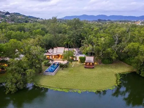 Villa