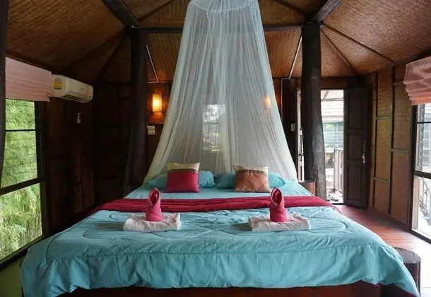Deluxe Double Room with Pool View
