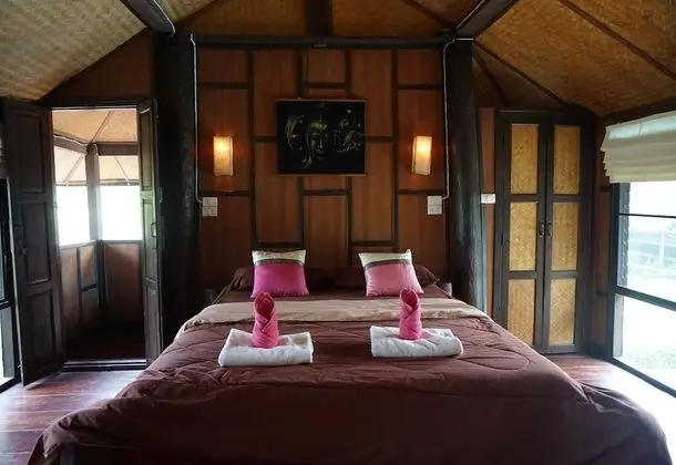 Deluxe Double Room with Pool View