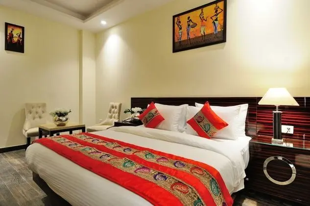 Deluxe Tek Büyük Yataklı Oda, 1 En Büyük (King) Boy Yatak, Sigara İçilmez, Şehir Manzaralı