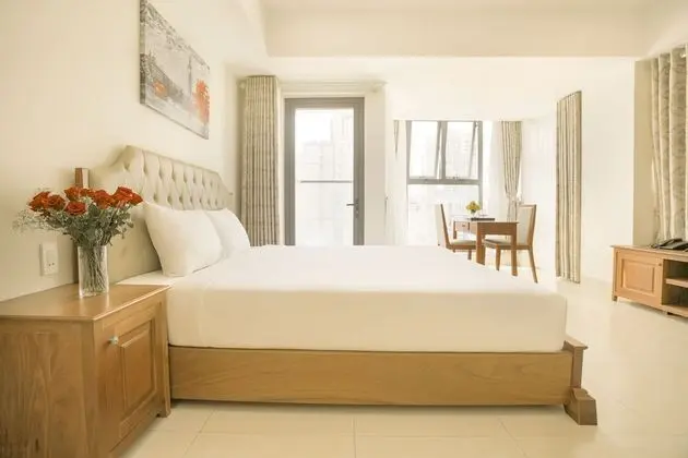 Tek Büyük Yataklı Oda, Balkon