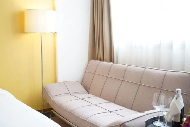 Deluxe İki Ayrı Yataklı Oda (with Window)