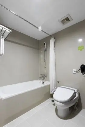 Deluxe İki Ayrı Yataklı Oda (with Window)