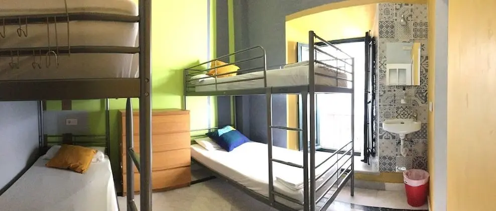Dört Kişilik Oda, Özel Banyo