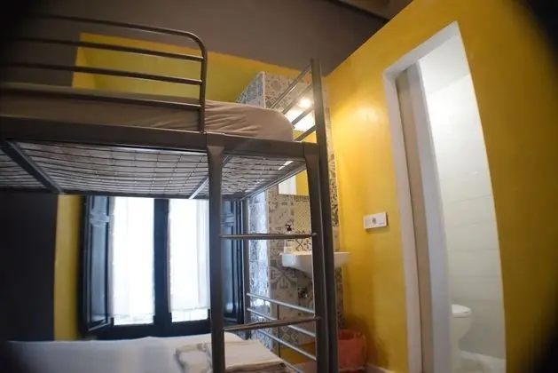 Dört Kişilik Oda, Özel Banyo