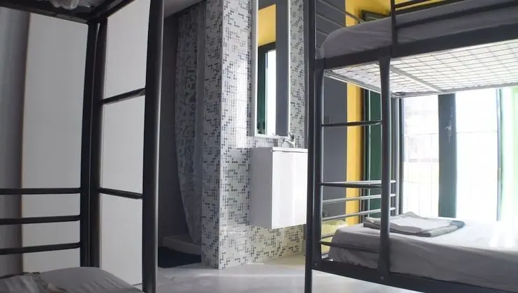 Dört Kişilik Oda, Özel Banyo