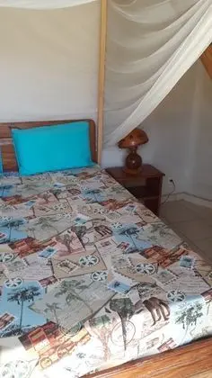 Üç Kişilik Oda
