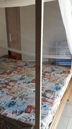 Üç Kişilik Oda