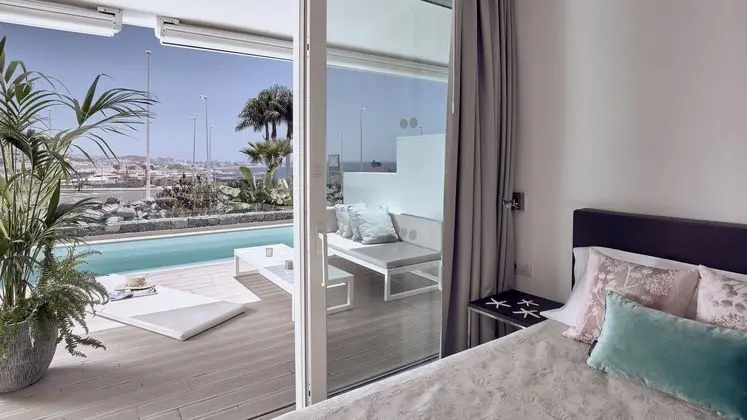 Süit, 2 Yatak Odası, Kişiye Özel Havuzlu, Deniz Manzaralı (Serenity Mar, Jacuzzi)