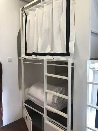 Ortak Ranzalı Oda, Sadece kadınlar için (Bed in 4-Bed)
