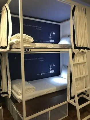 Ortak Ranzalı Oda, Karma Ranzalı Oda, Ortak Banyo