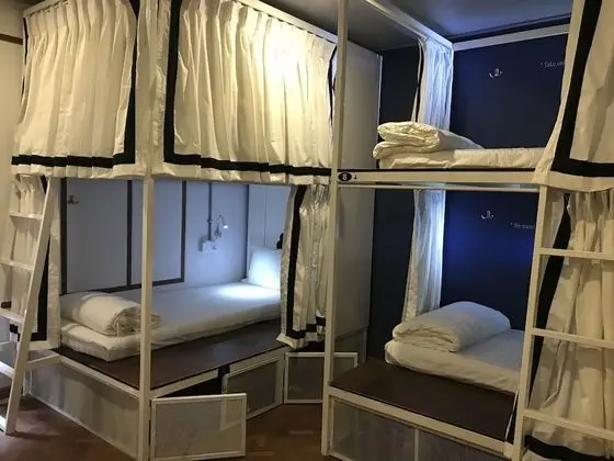 Ortak Ranzalı Oda, Karma Ranzalı Oda, Ortak Banyo