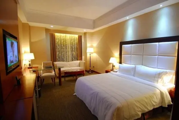 Luxury Tek Büyük Yataklı Oda