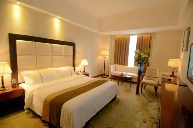 Luxury Tek Büyük Yataklı Oda