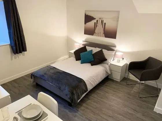 Deluxe Tek Büyük Yataklı Oda