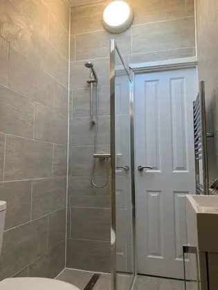 Business Kır Evi, Birden Çok Yatak, Sigara İçilmez