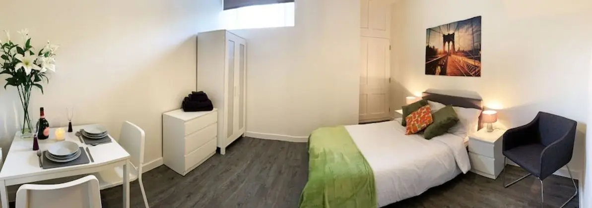 Business Kır Evi, Birden Çok Yatak, Sigara İçilmez