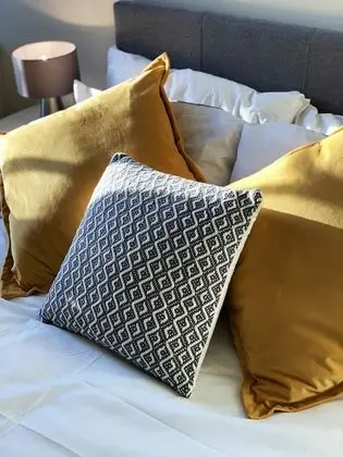 Business Kır Evi, Birden Çok Yatak, Sigara İçilmez