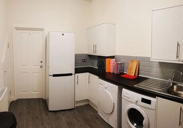 Business Kır Evi, Birden Çok Yatak, Sigara İçilmez