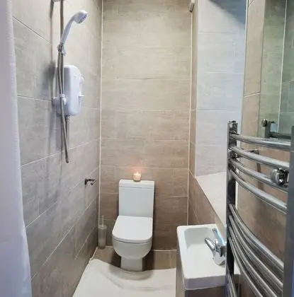 Business Kır Evi, Birden Çok Yatak, Sigara İçilmez