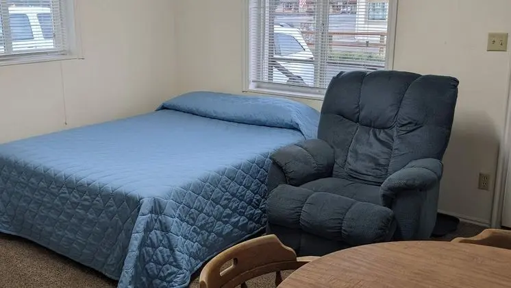 Basic Kulübe, Mutfak, Dağ Manzaralı