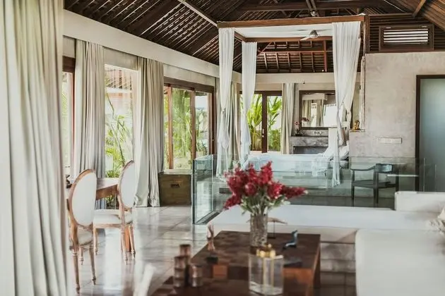 Deluxe Villa