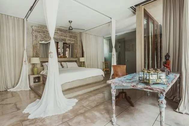 Deluxe Villa