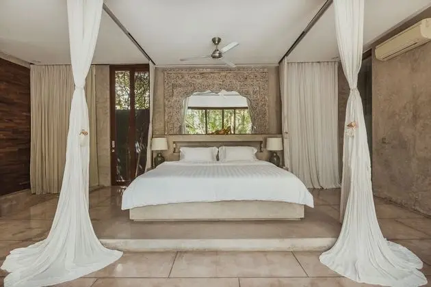 Deluxe Villa