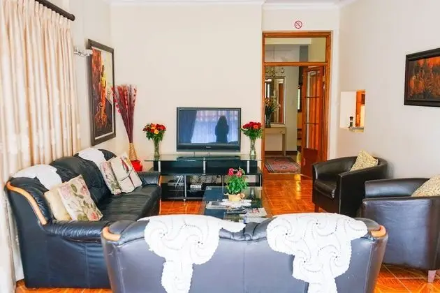 Tek Büyük Yataklı Oda, Banyolu/Duşlu